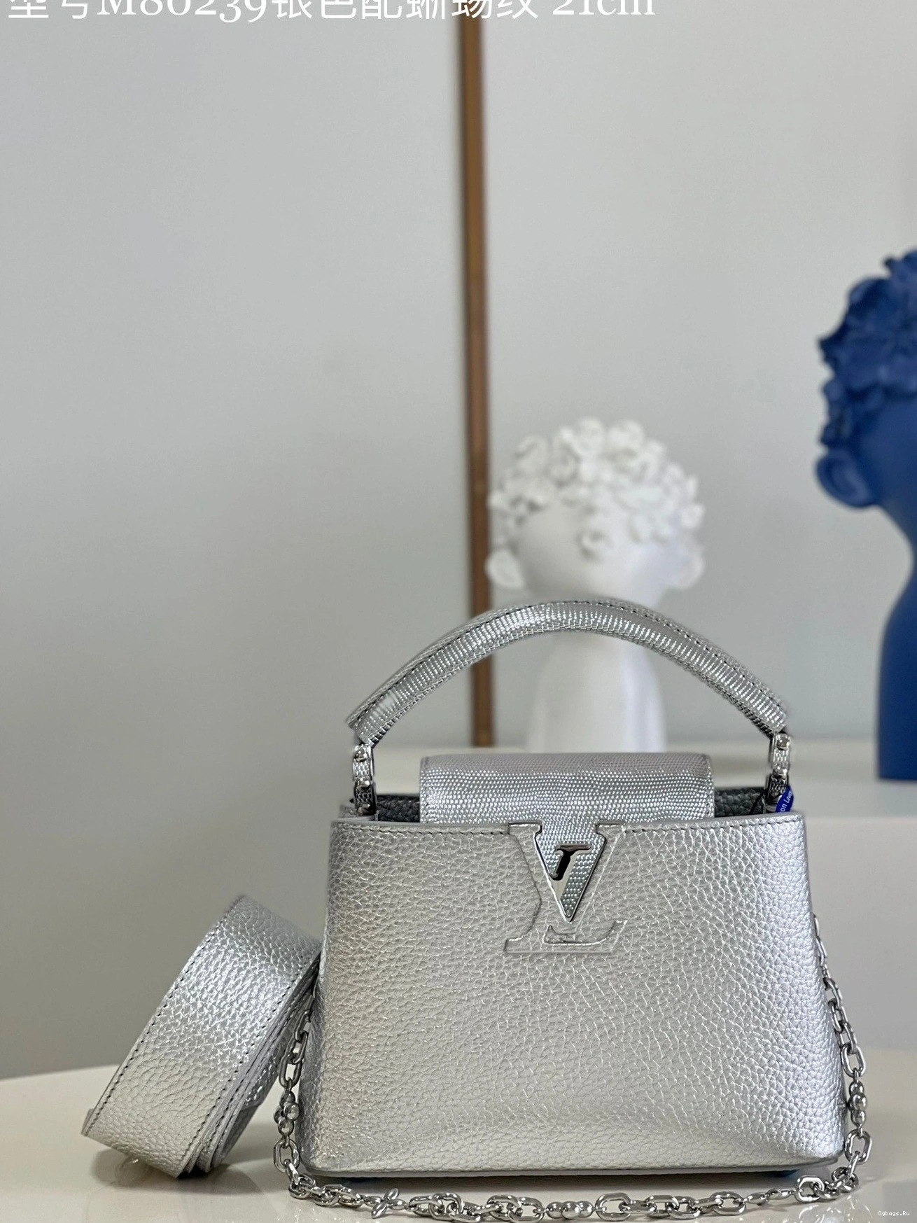 CAPUCINES MINI VUITTON LOUIS 0331